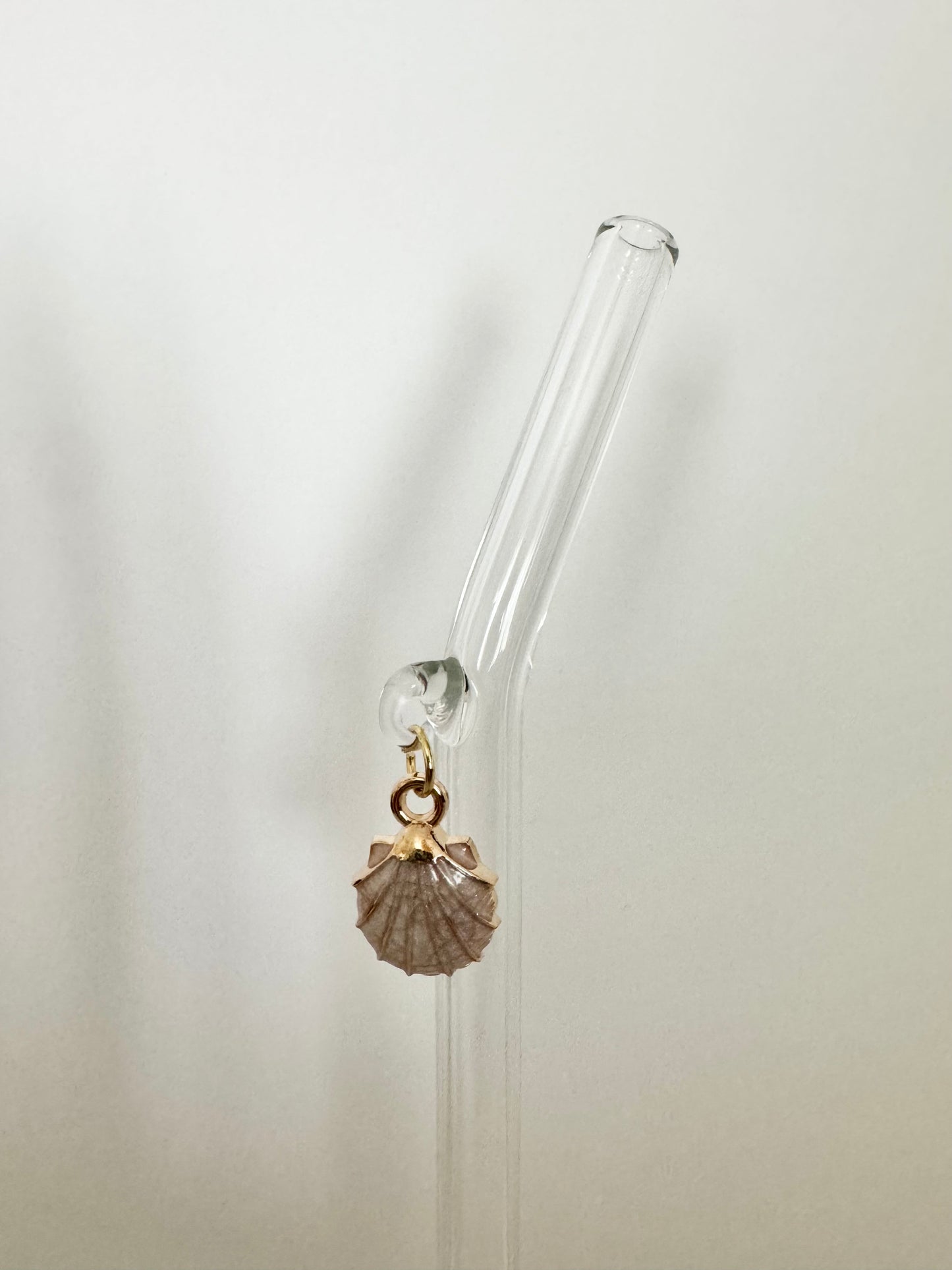 Beige Seashell Glass Straw